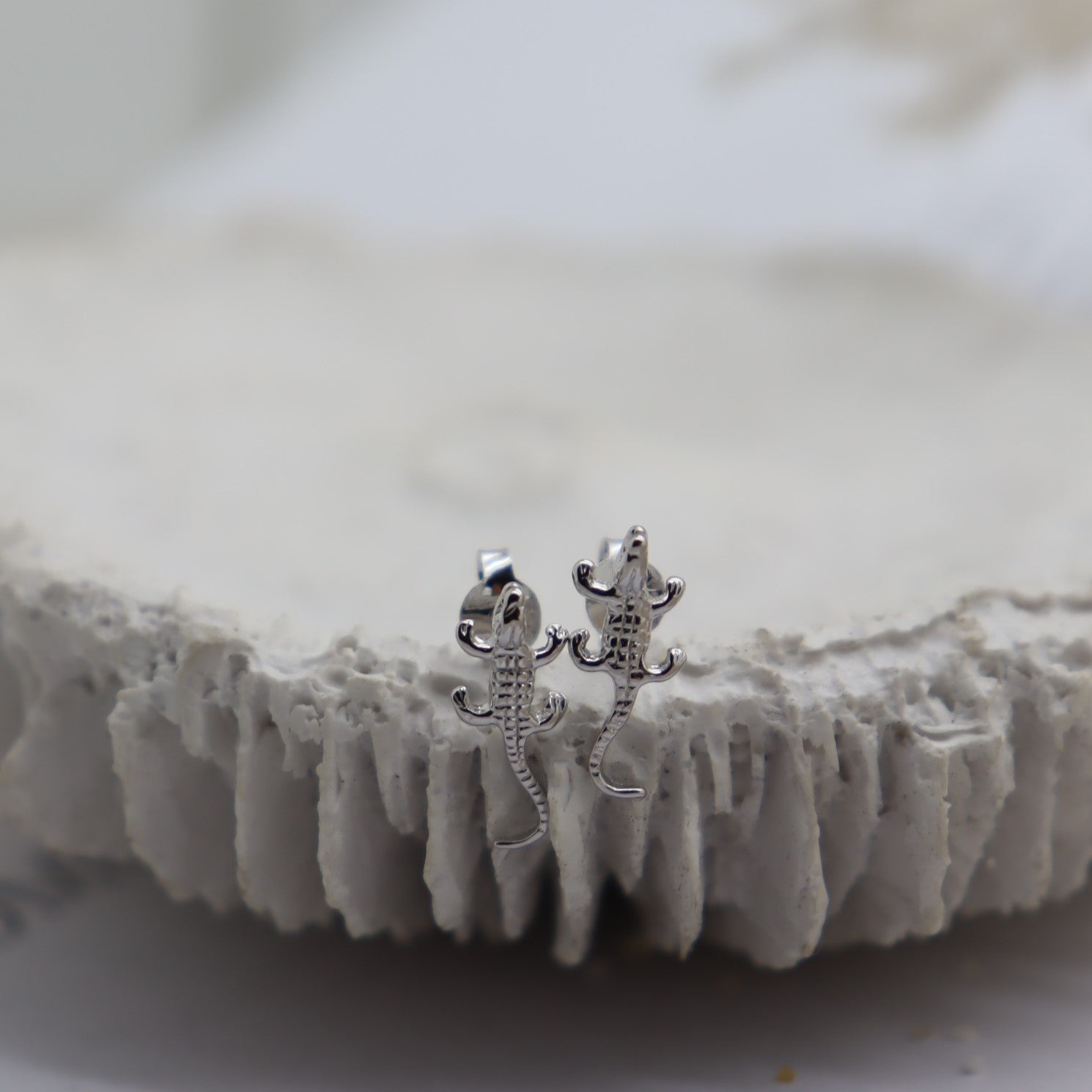 Crocodile Stud Earrings Petite