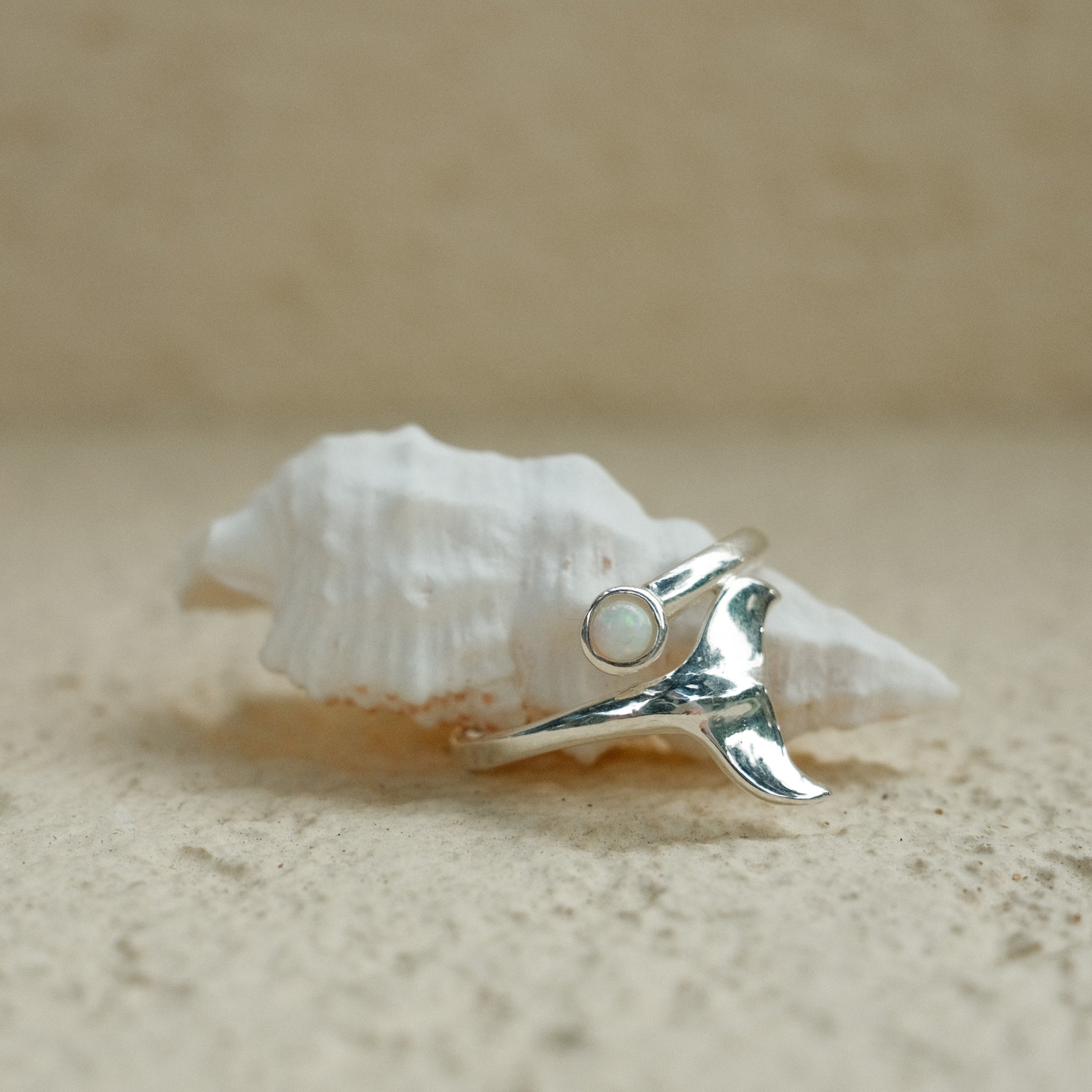 La Sirene White Opal Silver Ring