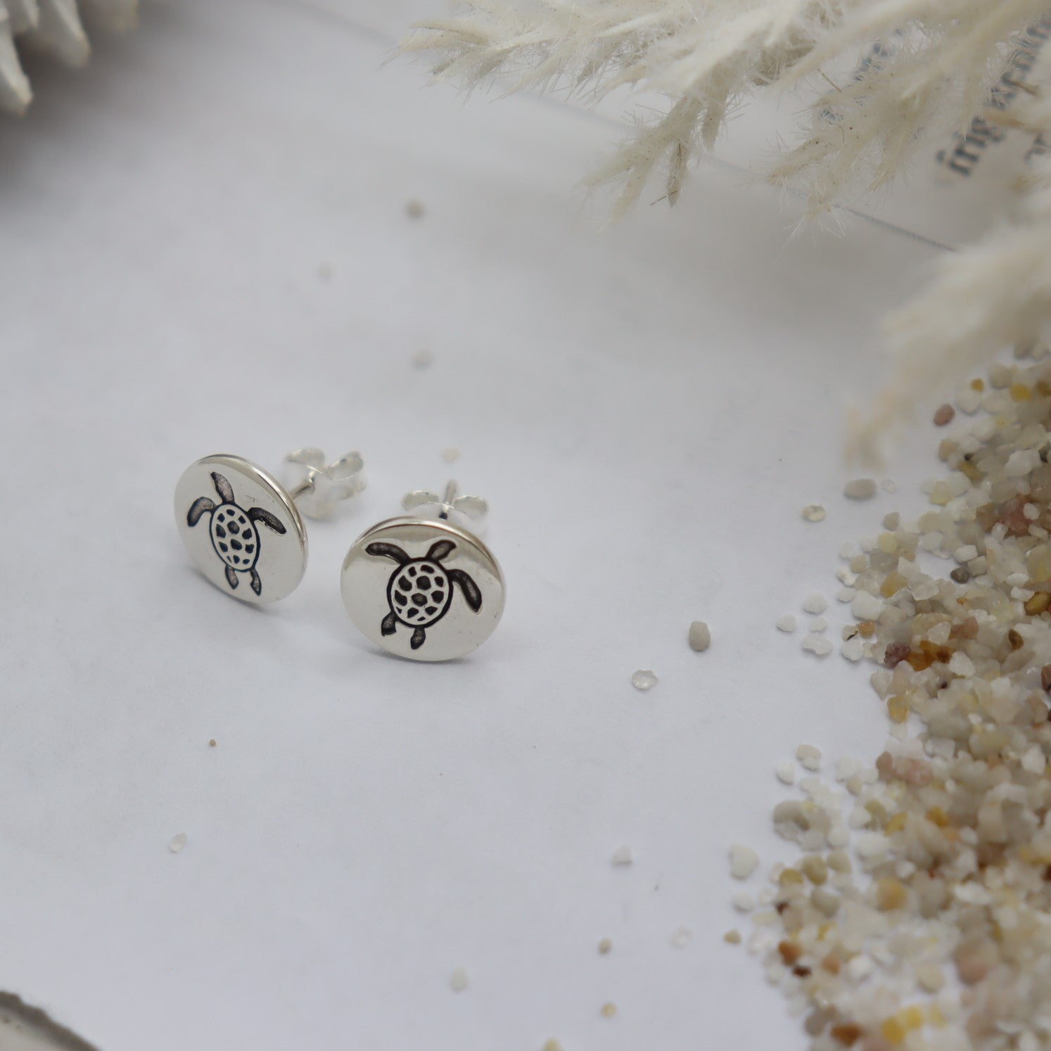 Etched Turtle Stud