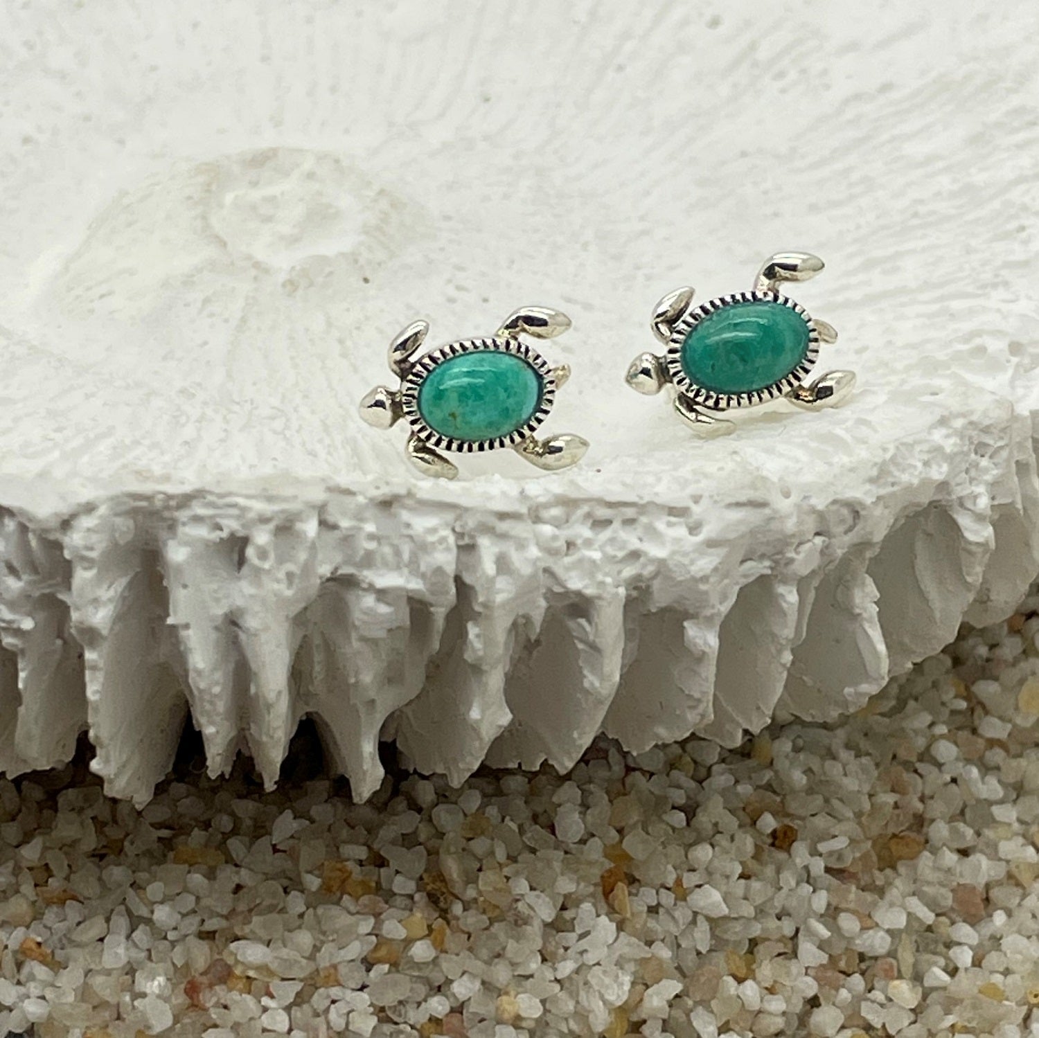 Sea Turtle Turquoise Stud