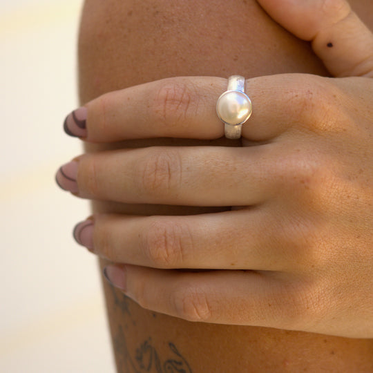 Amara Pearl Ring