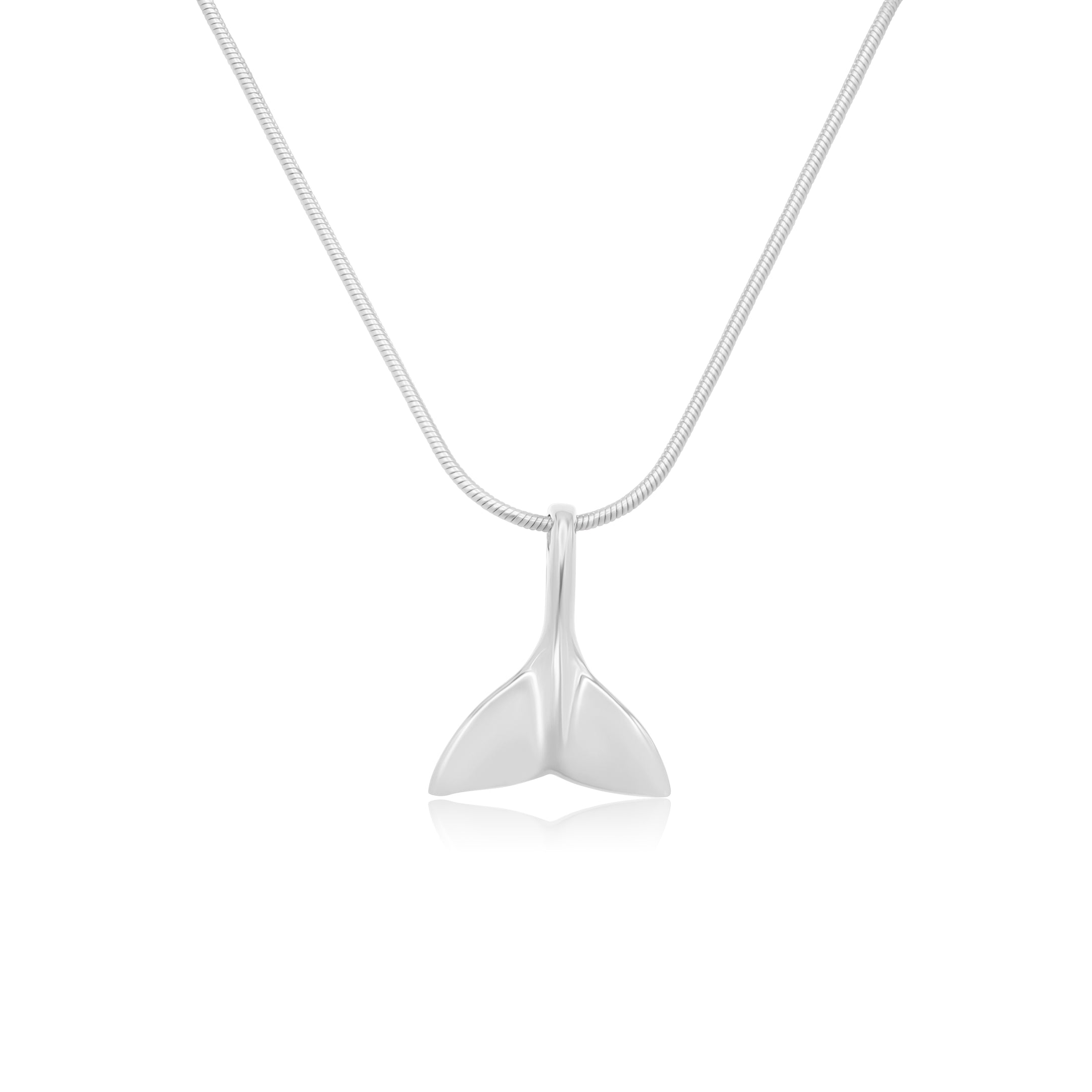 Artio Whale Tail Necklace
