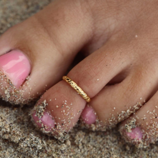 Mini Wave Gold Toe Ring WHOLESALE