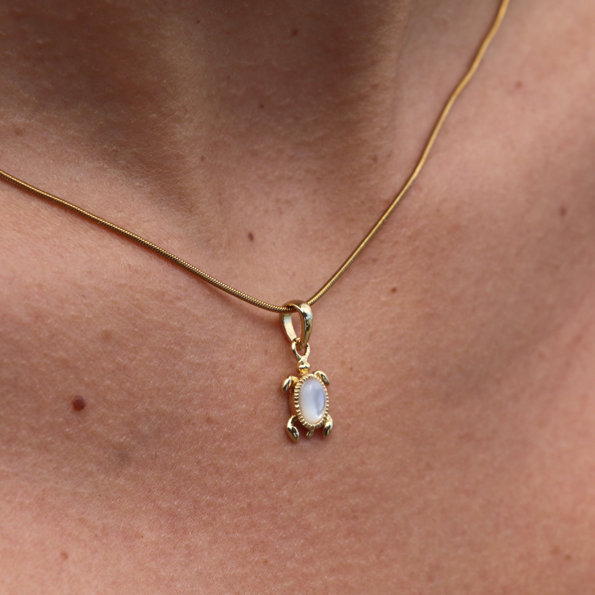 Sea Turtle Mother of Pearl Gold Necklace