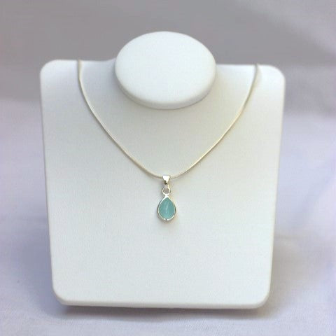 Single Necklace Display