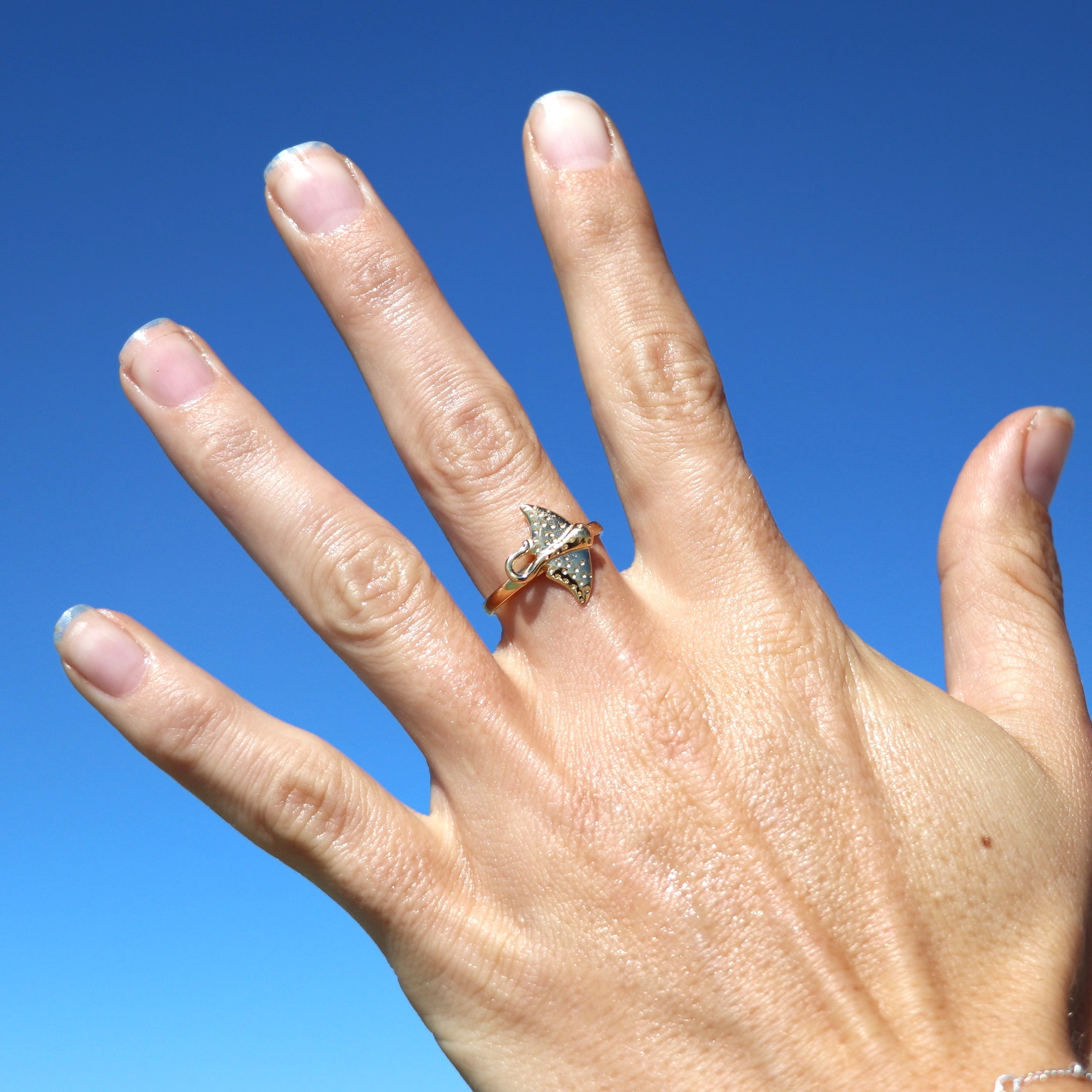 Stingray Ring Gold