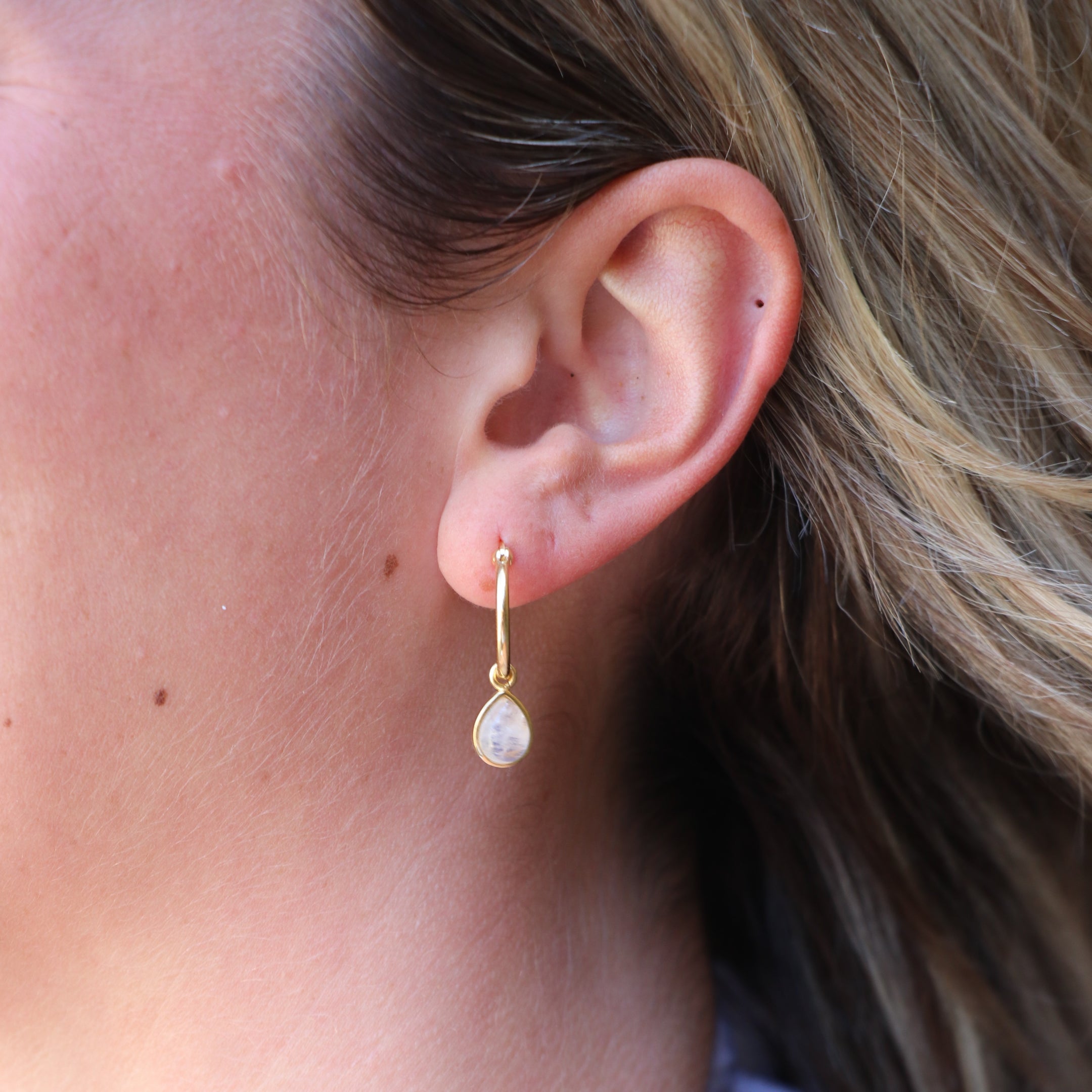 Tallulah Drops Rainbow Moonstone Gold WHOLESALE