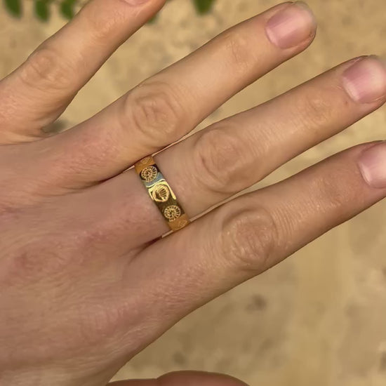 Coral Cove Gold Ring