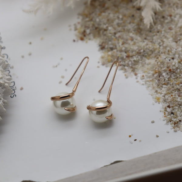 Drop Shell Pearl Earrings Rose Gold or Gold Twist