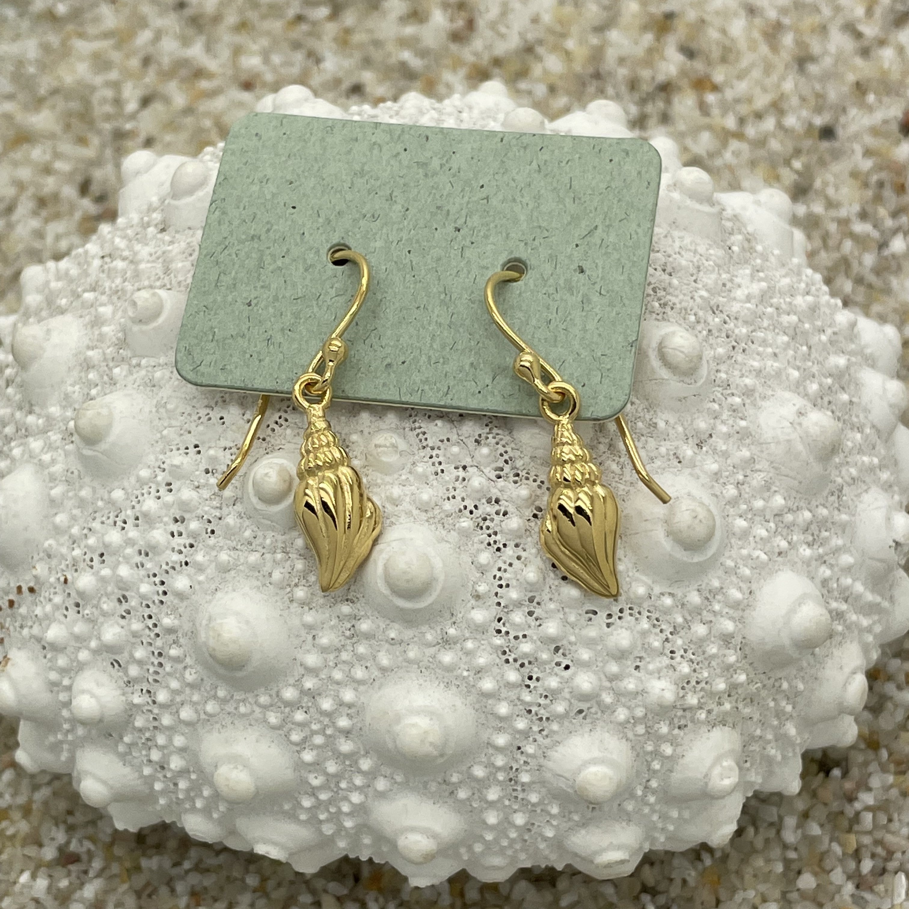 Seashell 2024 drop earrings