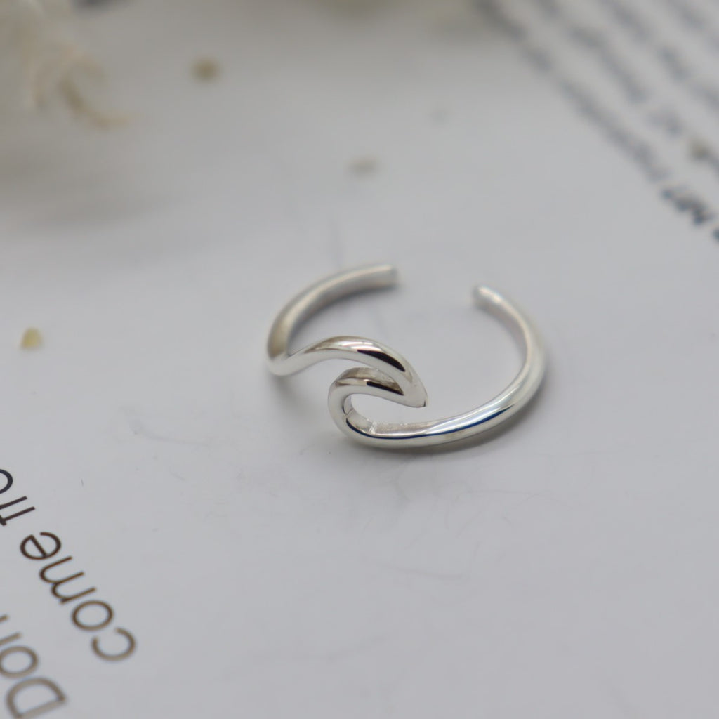 Wave Toe Ring