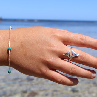 Whale Tail Ring