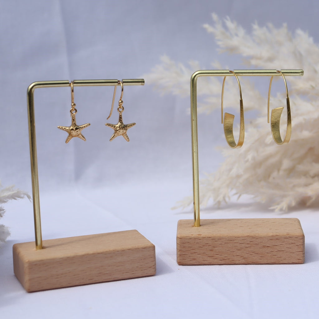 Gold Bamboo Single Earring Display